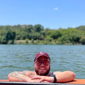 Meet your Posher, Colton